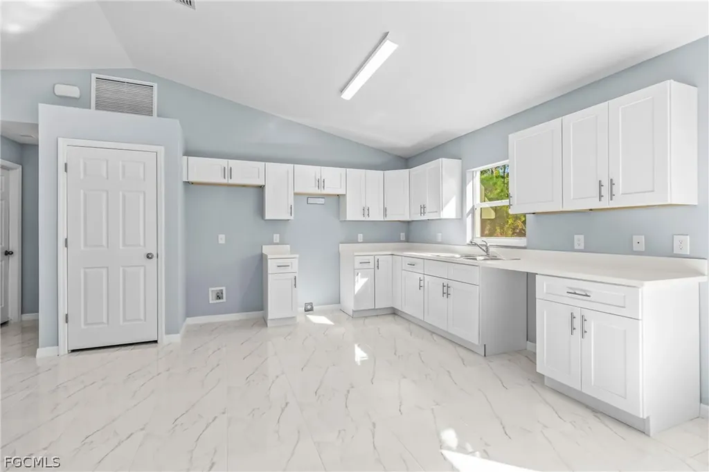 1246 Ecclesia Street E Lehigh Acres FL 33974