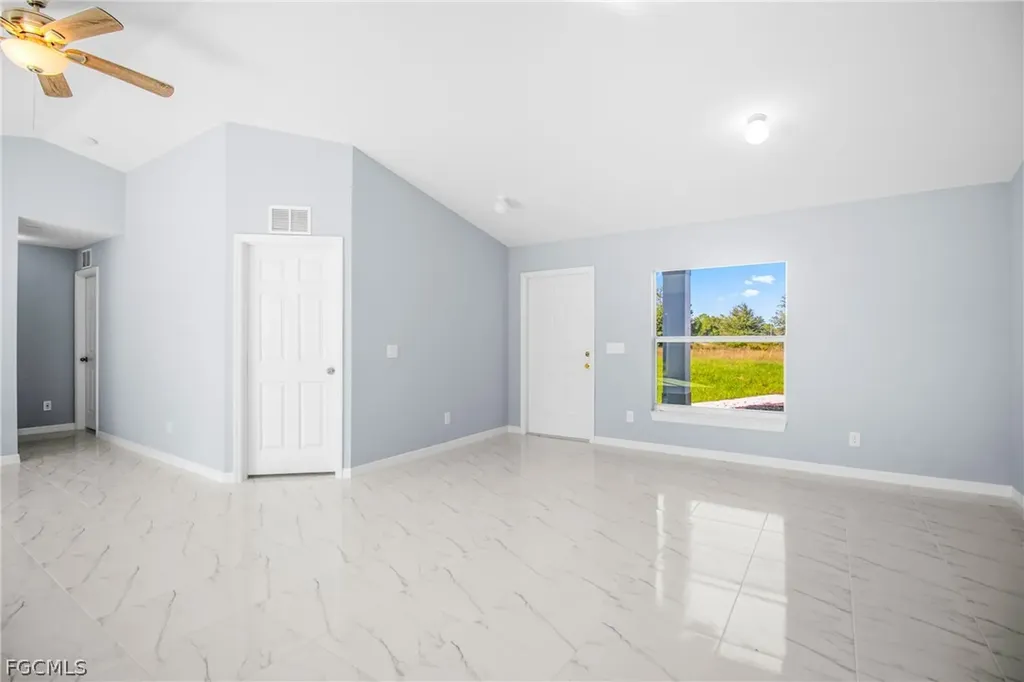 1246 Ecclesia Street E Lehigh Acres FL 33974