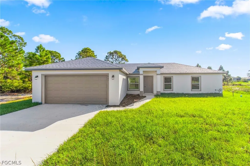 1246 Ecclesia Street E Lehigh Acres FL 33974