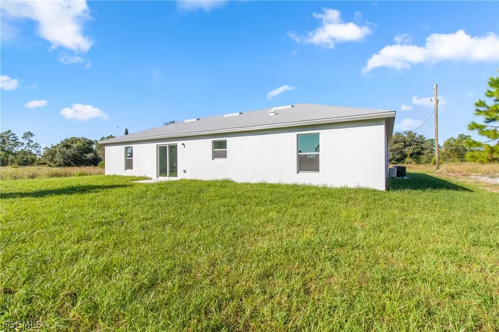 1246 Ecclesia Street E Lehigh Acres FL 33974