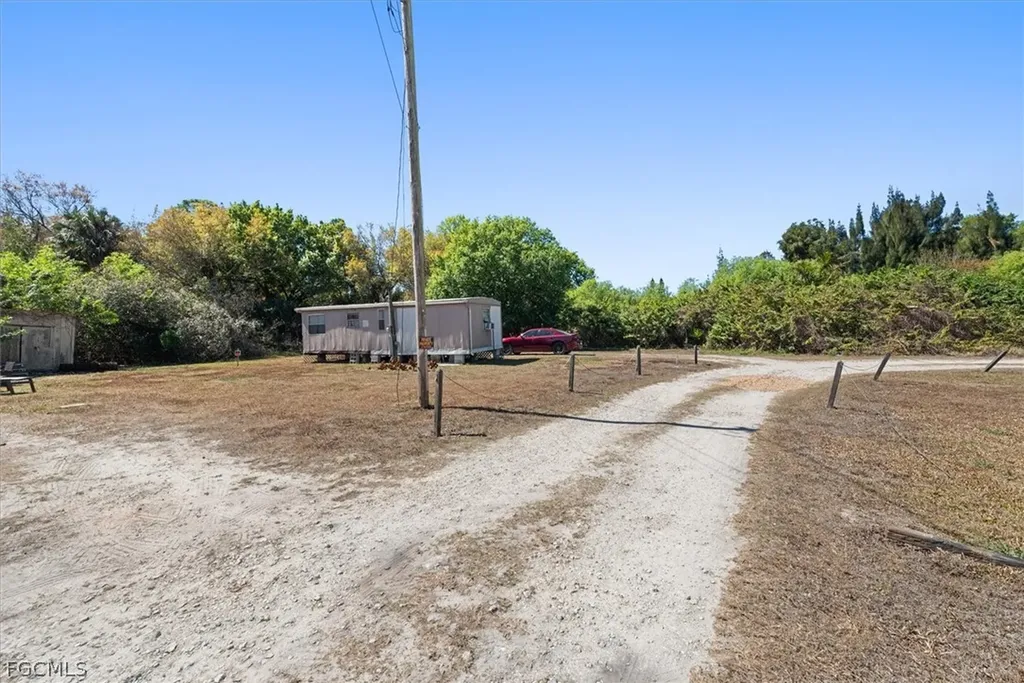 344-380 San Jose Street North Fort Myers FL 33903