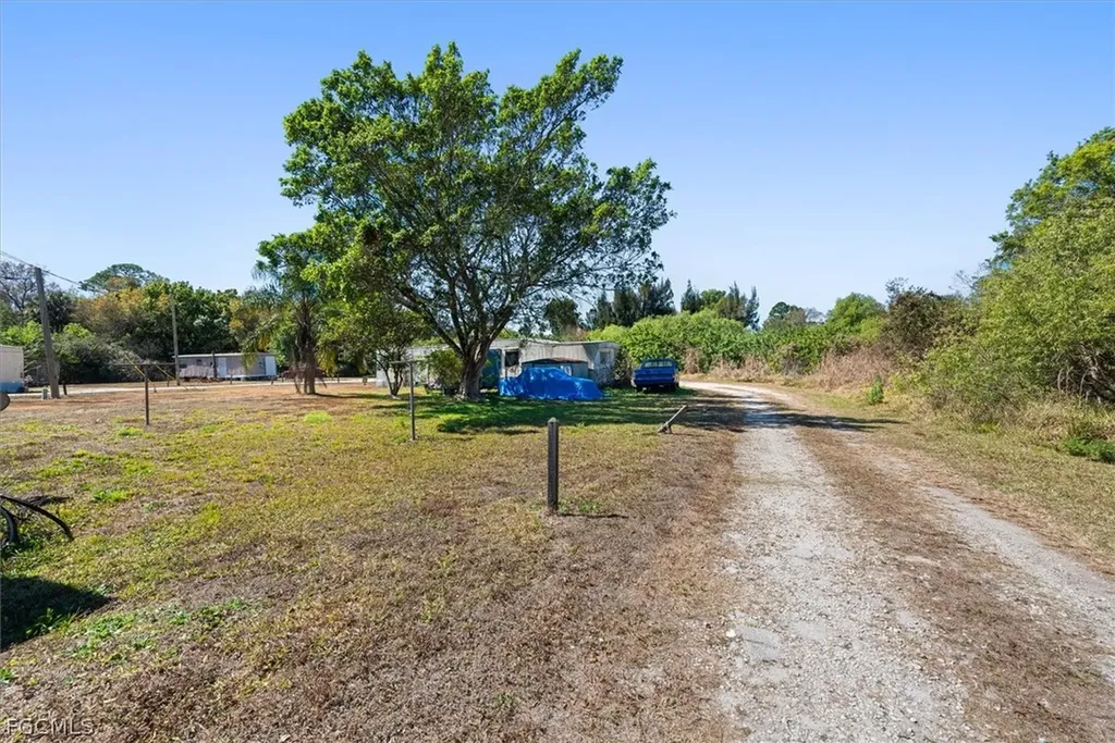 344-380 San Jose Street North Fort Myers FL 33903