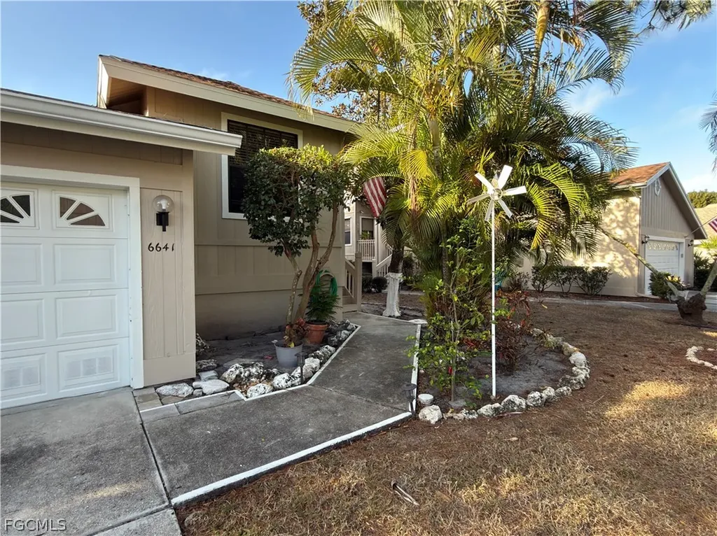 6641 Rolland Court Fort Myers FL 33908