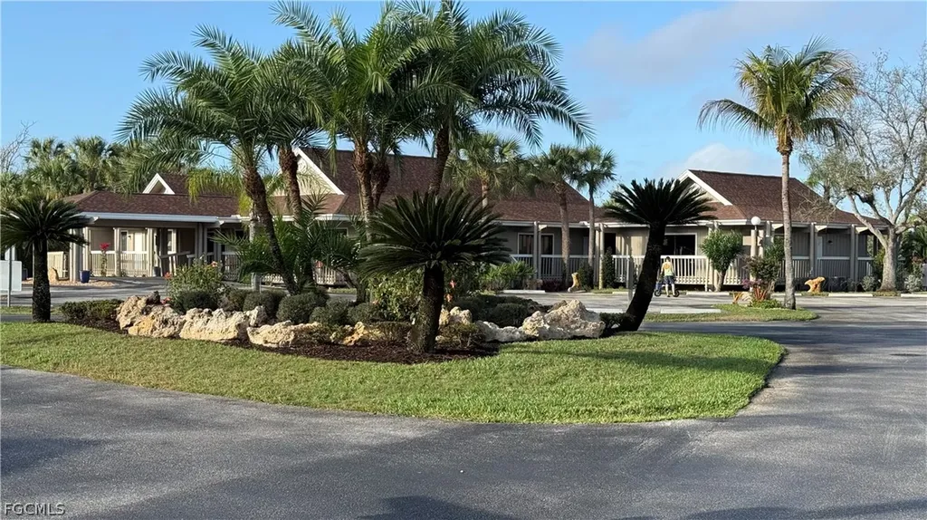 6641 Rolland Court Fort Myers FL 33908