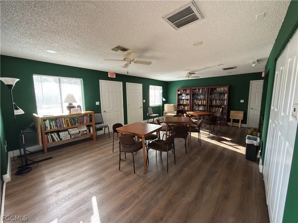6641 Rolland Court Fort Myers FL 33908