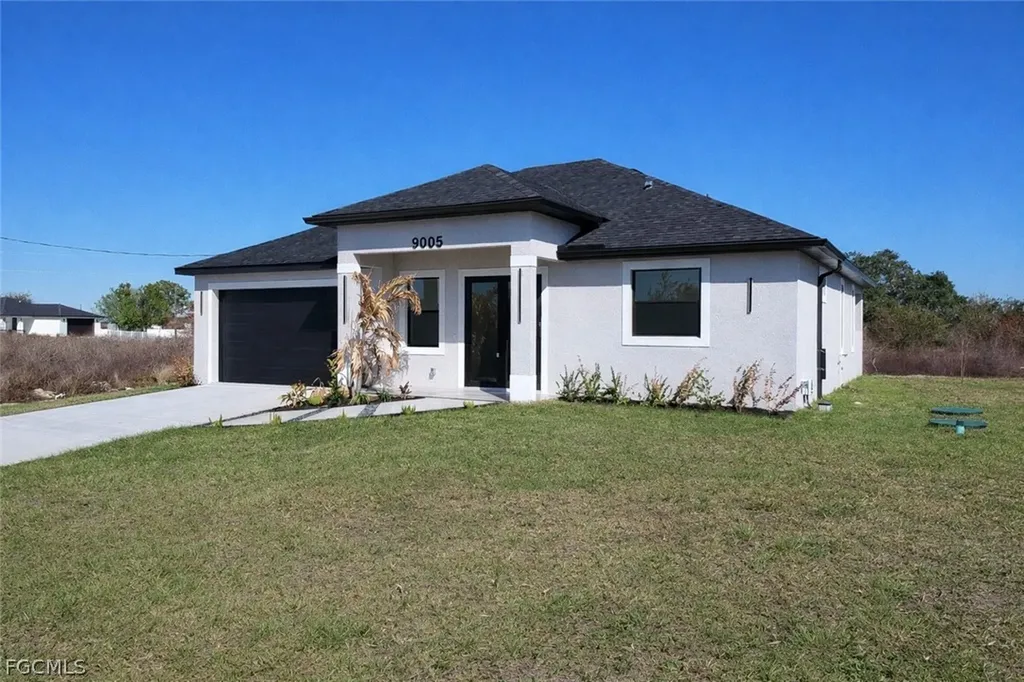 9005 Penny Circle Labelle FL 33935