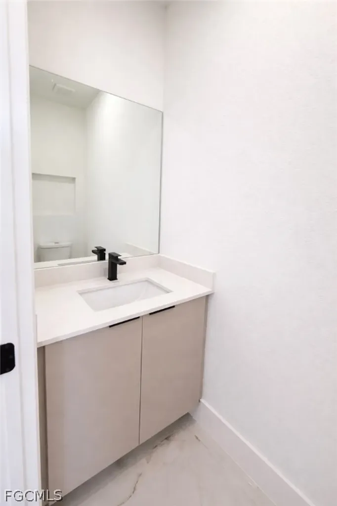 9005 Penny Circle Labelle FL 33935