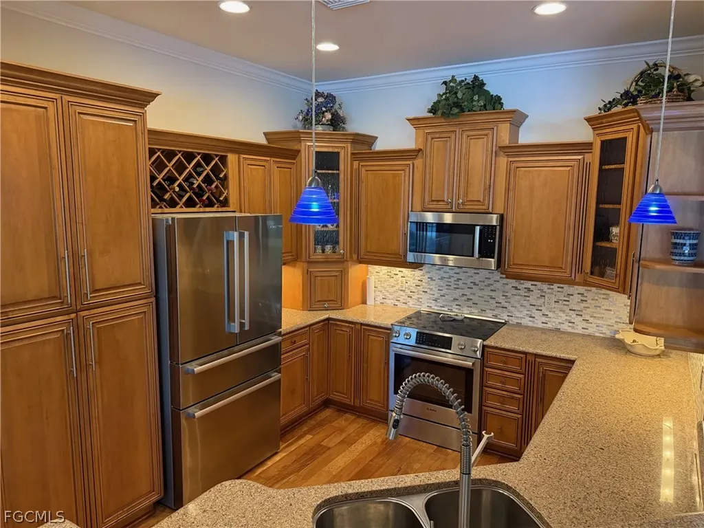 1687 Mcgregor Reserve Drive Fort Myers FL 33901