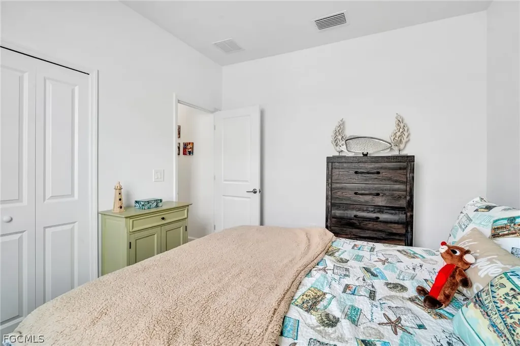 17388 Walnut Run Drive Alva FL 33920