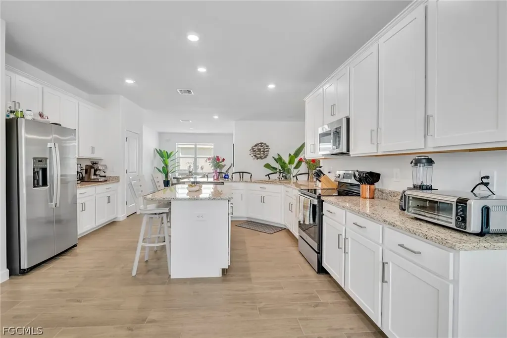 17388 Walnut Run Drive Alva FL 33920