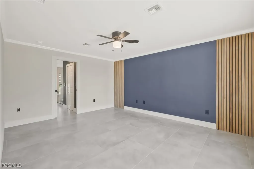 2200 NE 9th Avenue Cape Coral FL 33909