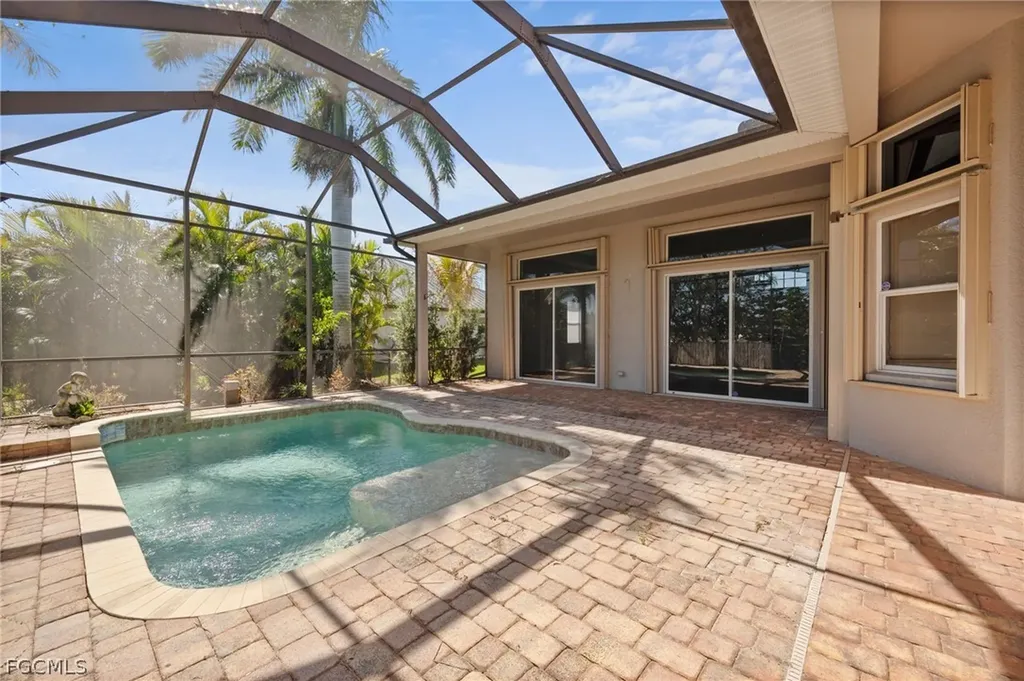 2727 NW 45th Place Cape Coral FL 33993
