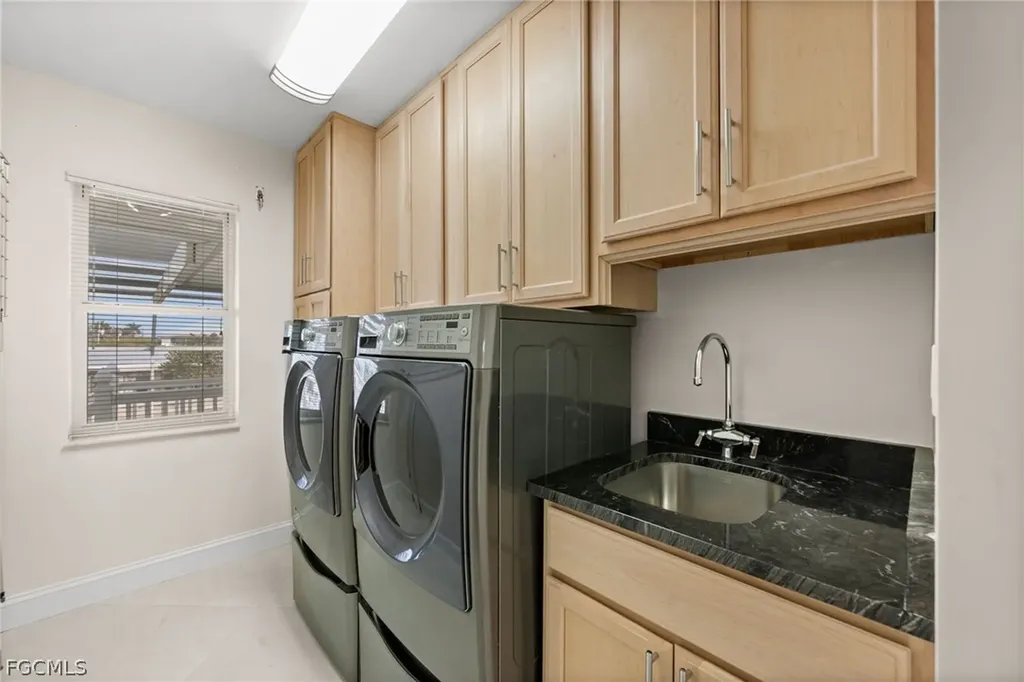 2193 Macadamia Street St. James City FL 33956