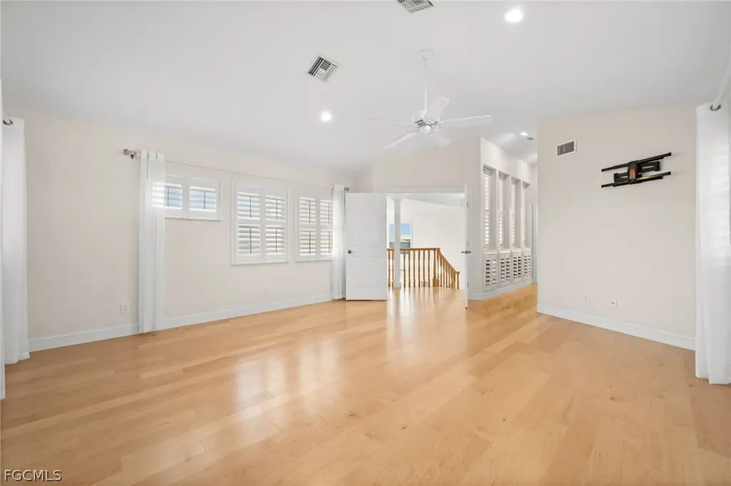 2193 Macadamia Street St. James City FL 33956