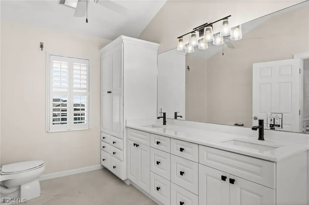 2193 Macadamia Street St. James City FL 33956