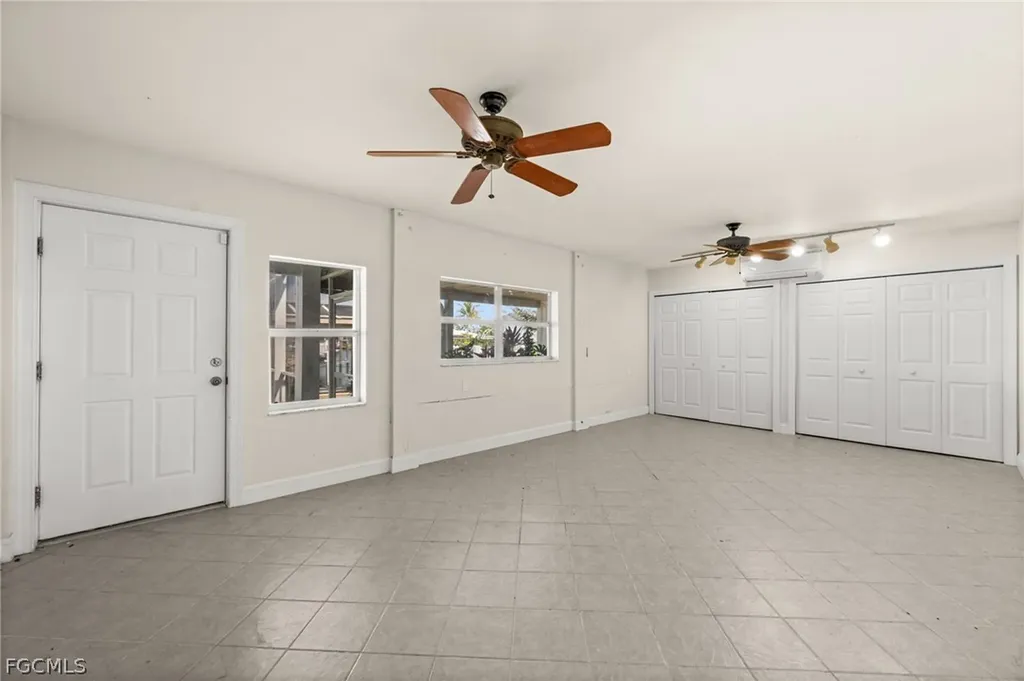 2193 Macadamia Street St. James City FL 33956