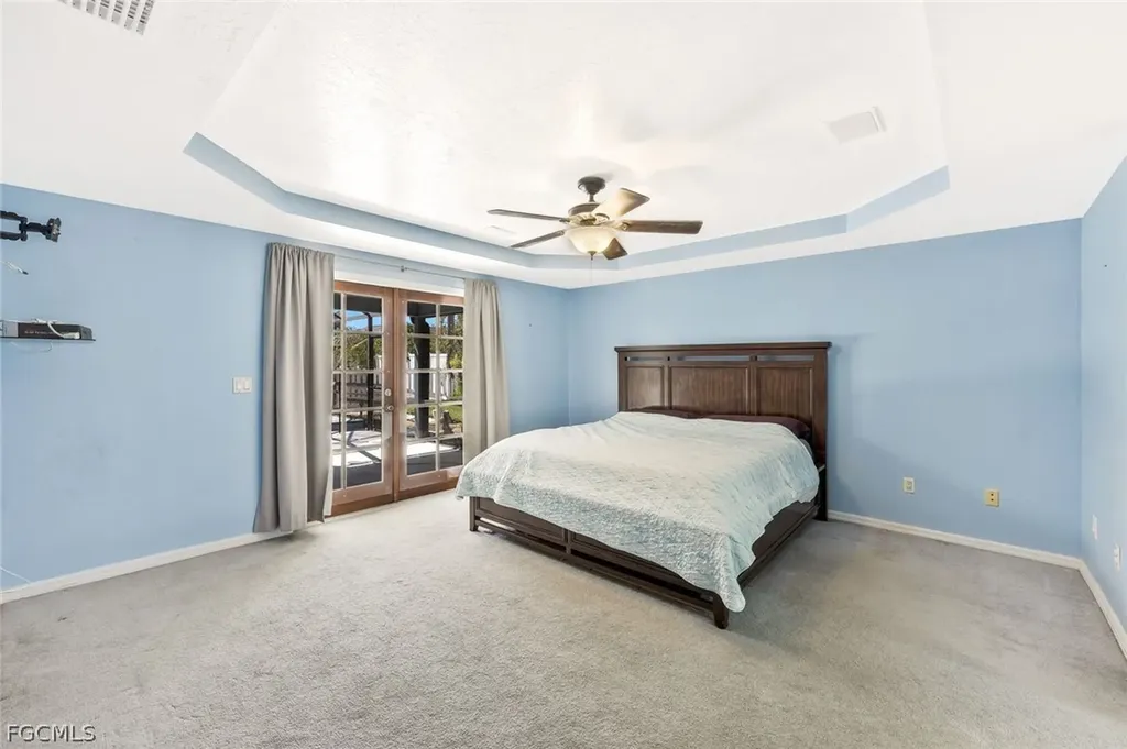 432 SE 17th Street Cape Coral FL 33990