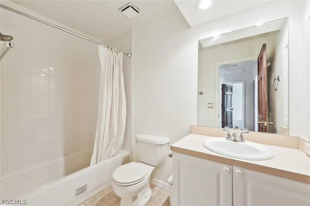 432 SE 17th Street Cape Coral FL 33990