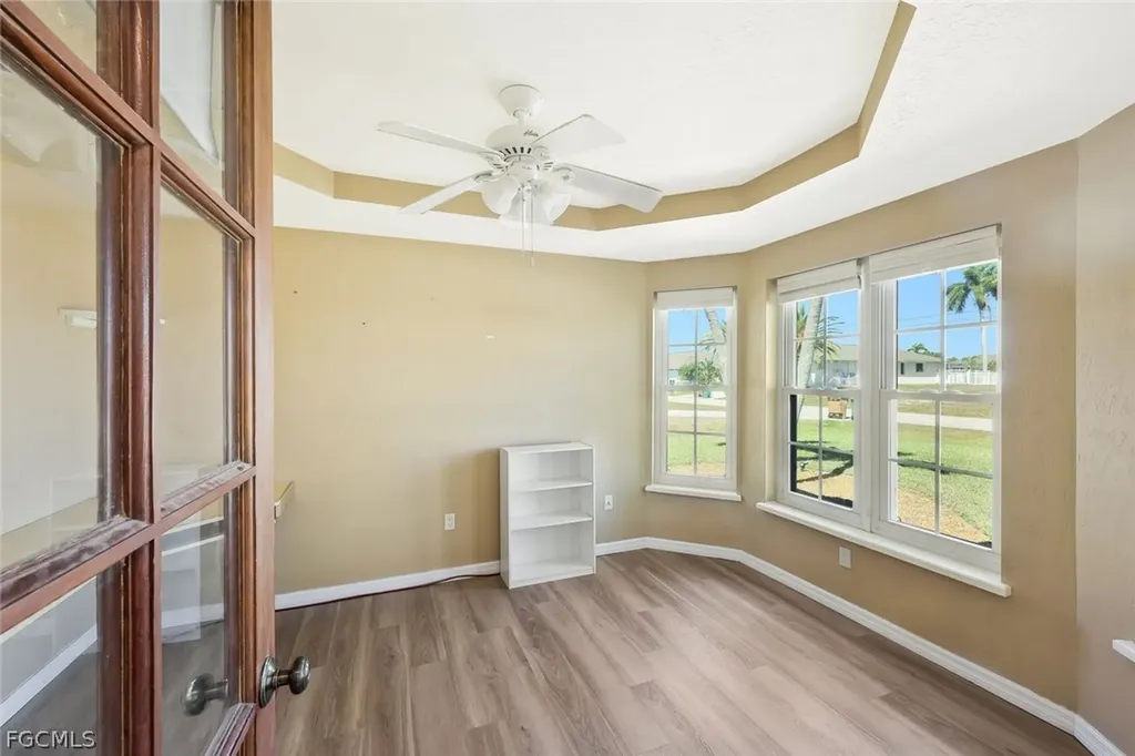 432 SE 17th Street Cape Coral FL 33990