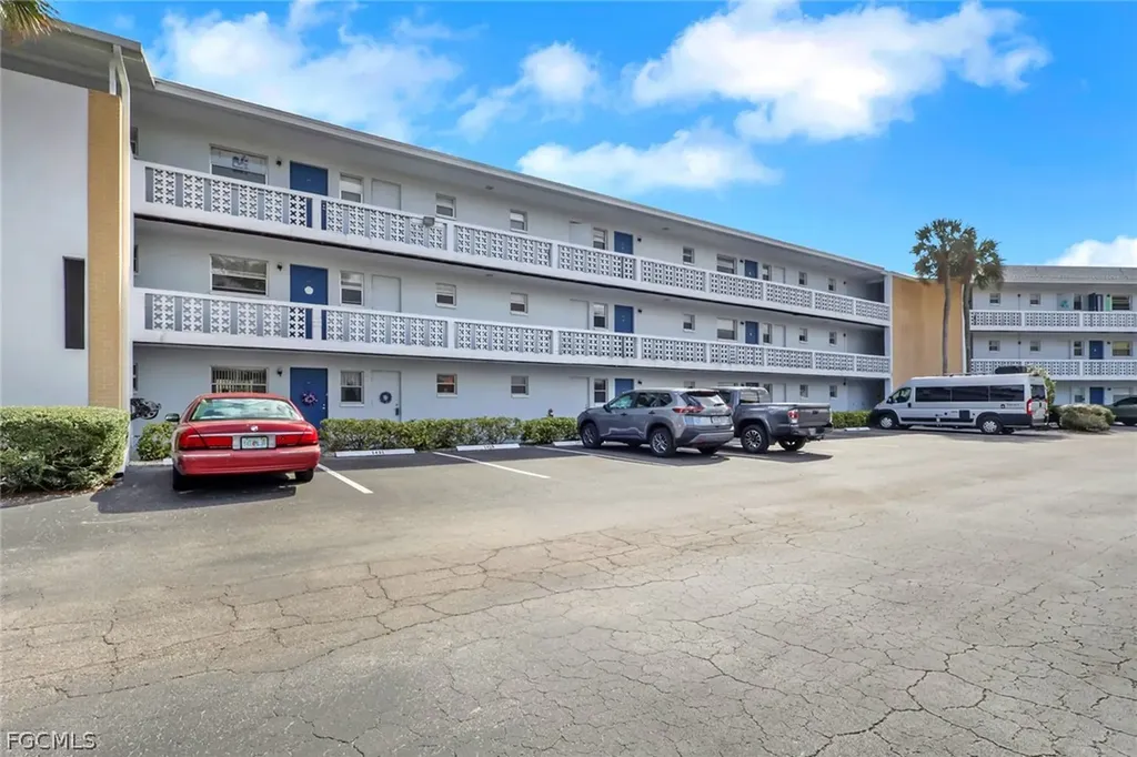 1407 Tropic Terrace North Fort Myers FL 33903