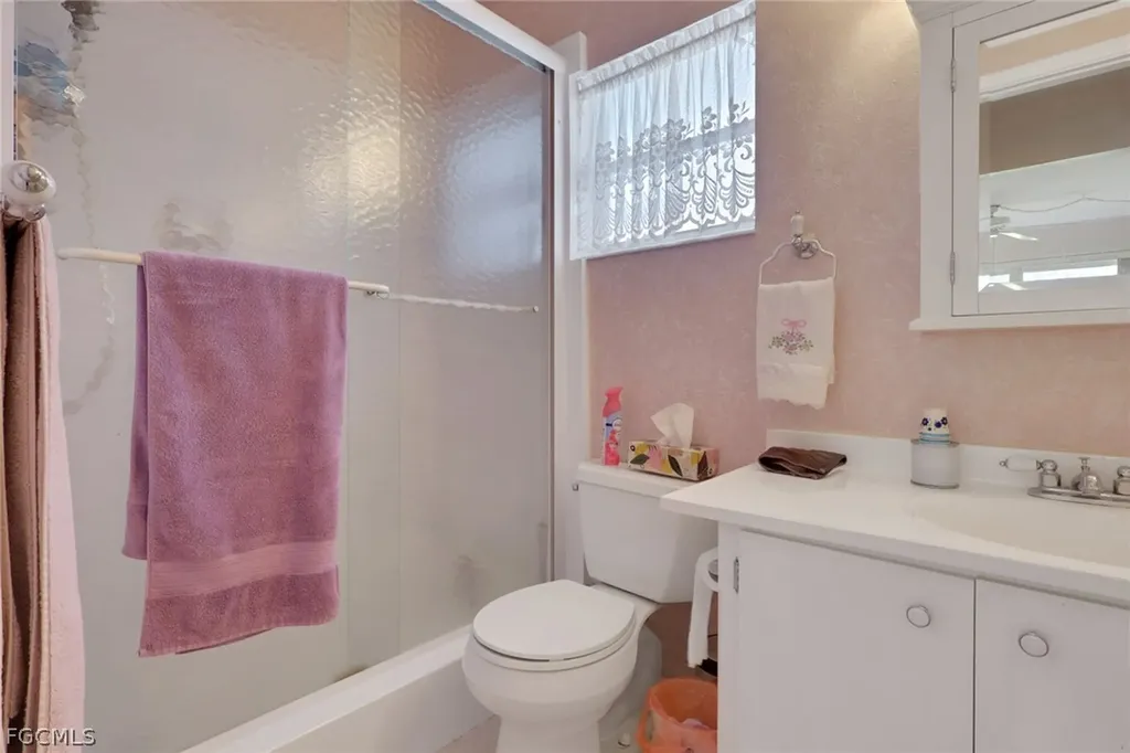 1407 Tropic Terrace North Fort Myers FL 33903