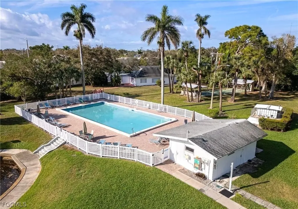 1407 Tropic Terrace North Fort Myers FL 33903