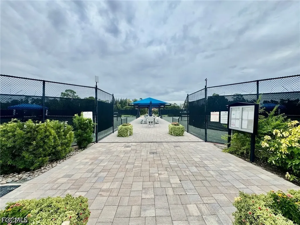 1724 Pine Valley Drive Fort Myers FL 33907