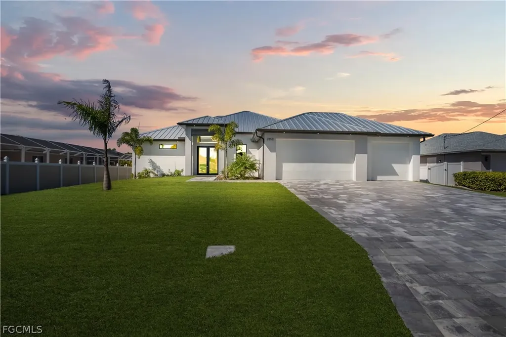 2858 SW 25th Place Cape Coral FL 33914
