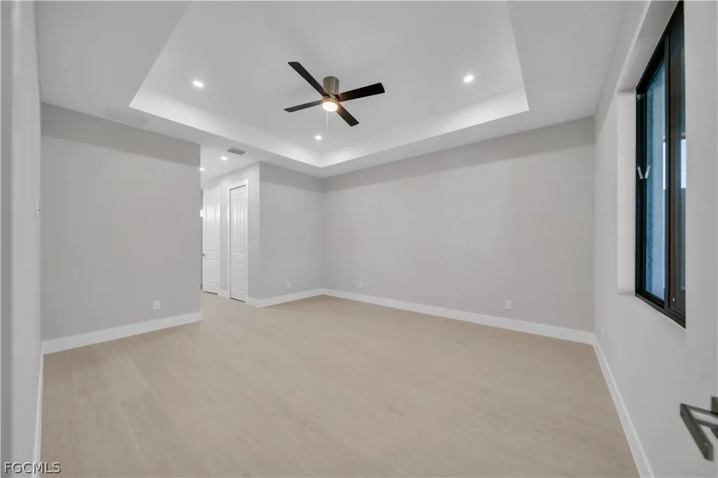 2858 SW 25th Place Cape Coral FL 33914