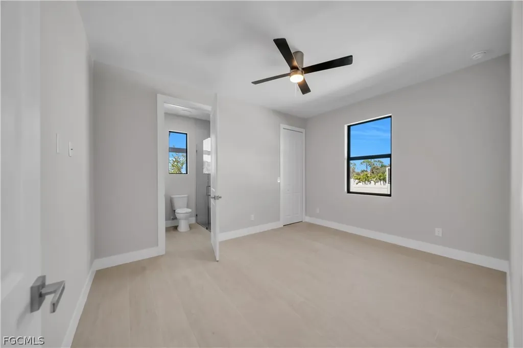 2858 SW 25th Place Cape Coral FL 33914