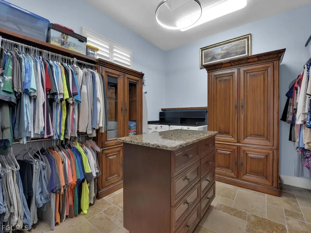 511 SW 53rd Terrace Cape Coral FL 33914