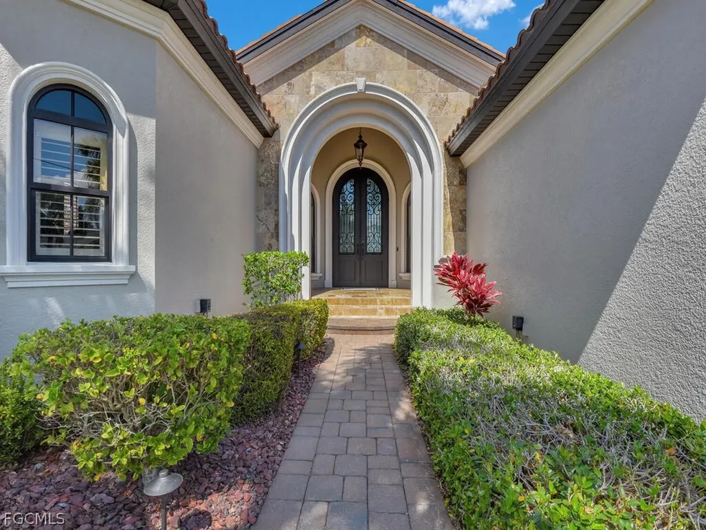 511 SW 53rd Terrace Cape Coral FL 33914