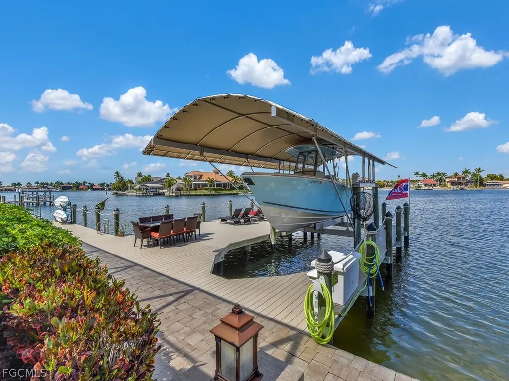 511 SW 53rd Terrace Cape Coral FL 33914