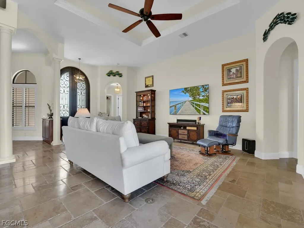 511 SW 53rd Terrace Cape Coral FL 33914