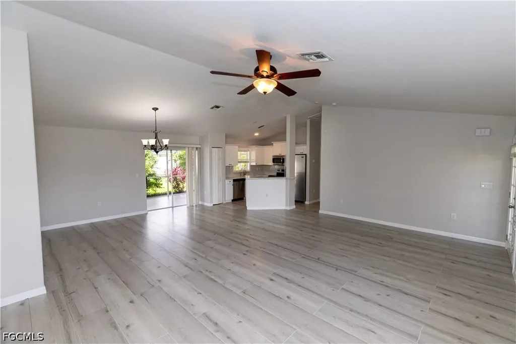 417 SE 21st Terrace Cape Coral FL 33990