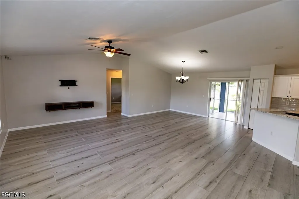417 SE 21st Terrace Cape Coral FL 33990