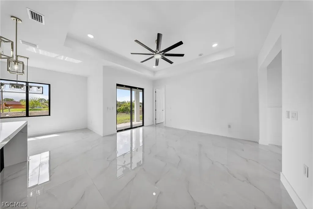 4105 10th Street W Lehigh Acres FL 33971