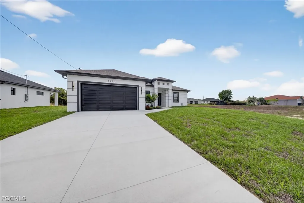 4105 10th Street W Lehigh Acres FL 33971