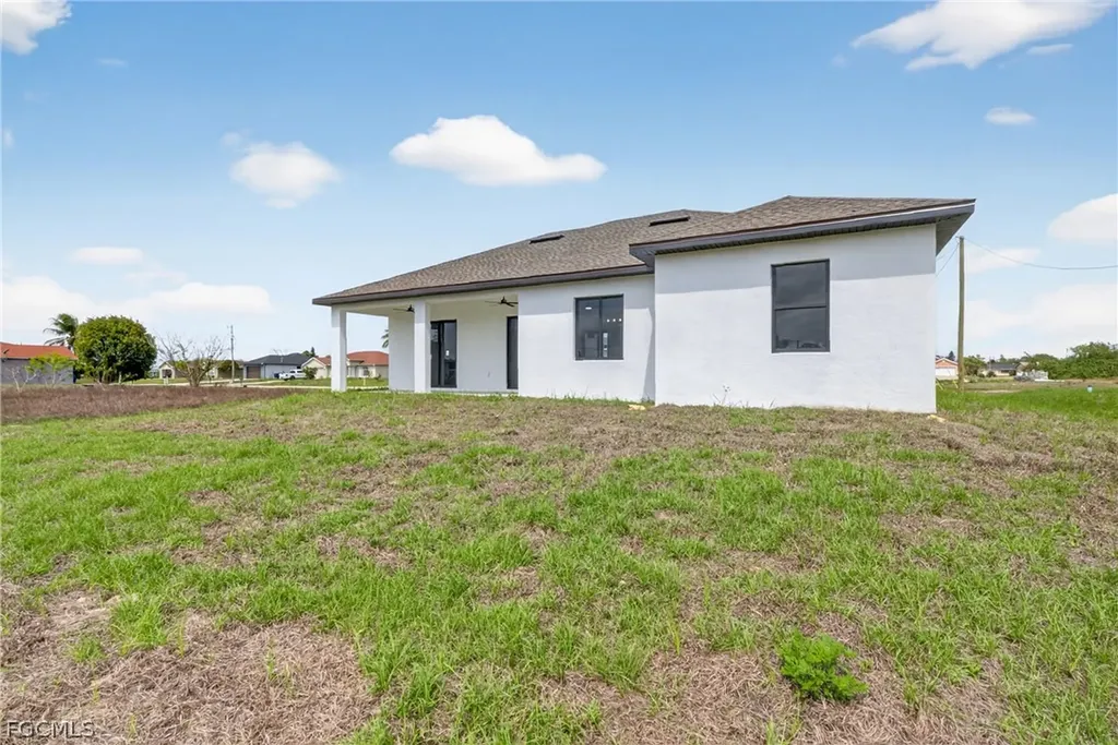 4105 10th Street W Lehigh Acres FL 33971