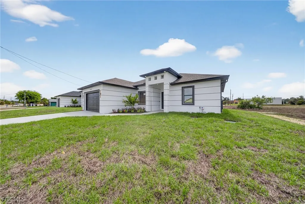 4105 10th Street W Lehigh Acres FL 33971