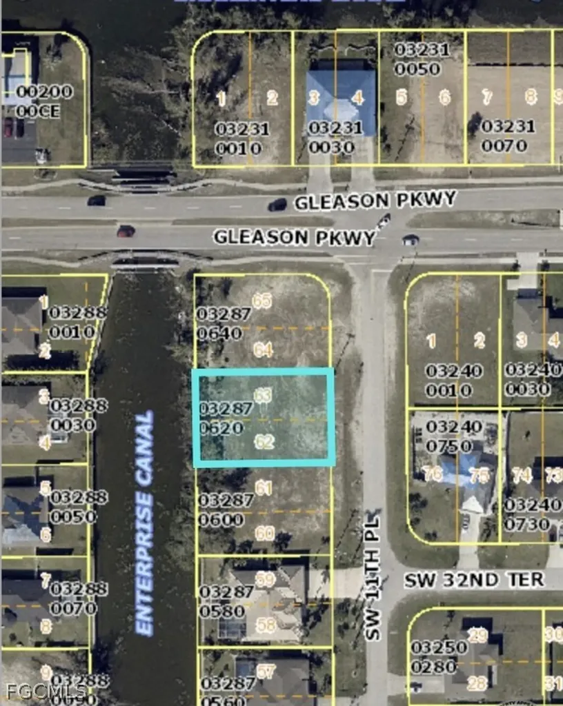 3206 SW 11th Place Cape Coral FL 33914