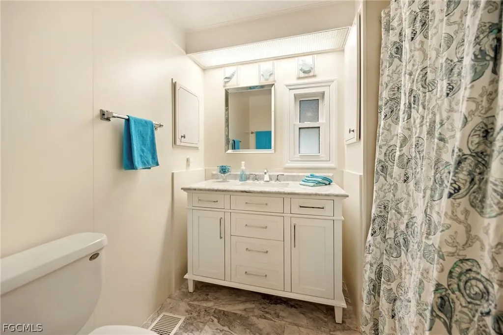 5523 Salem Lane North Fort Myers FL 33917