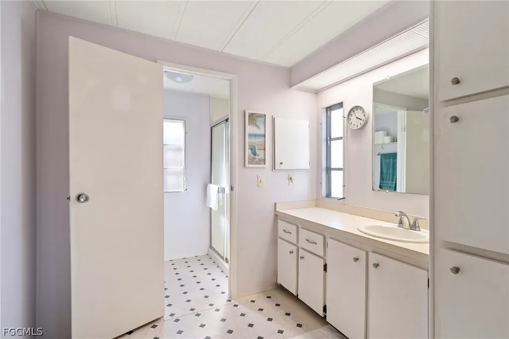 5523 Salem Lane North Fort Myers FL 33917