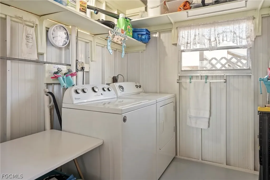 5523 Salem Lane North Fort Myers FL 33917