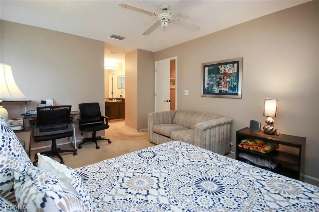 8121 S Woods Circle Fort Myers FL 33919