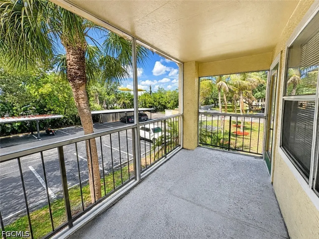 12591 Equestrian Circle Fort Myers FL 33907