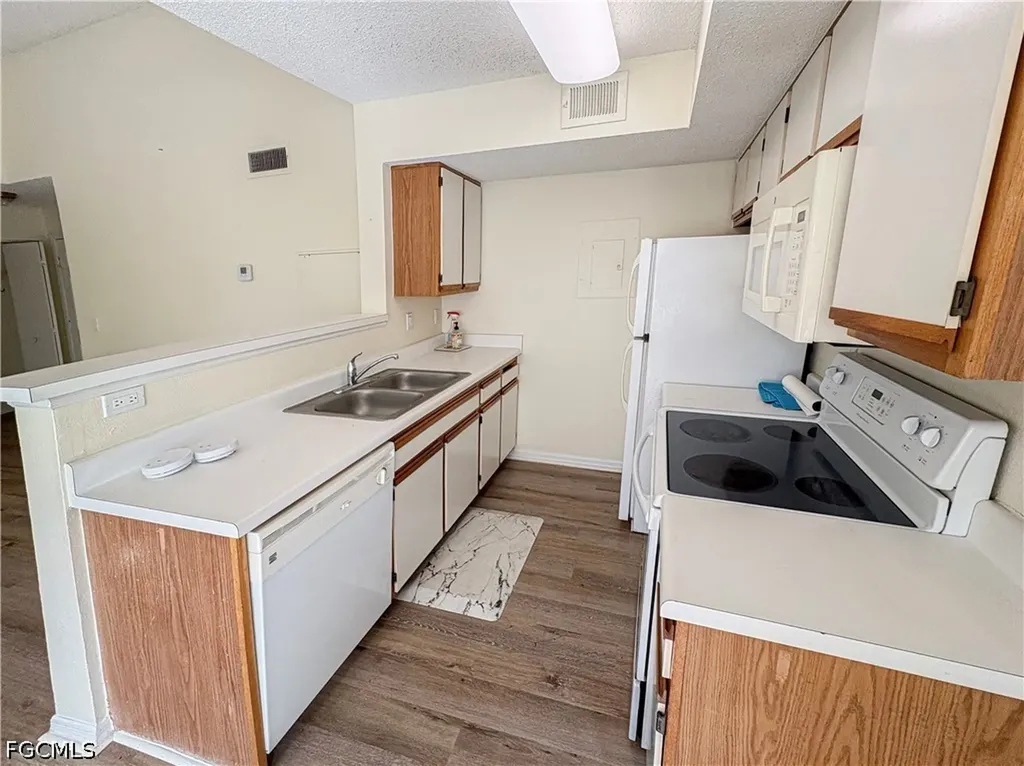 12591 Equestrian Circle Fort Myers FL 33907