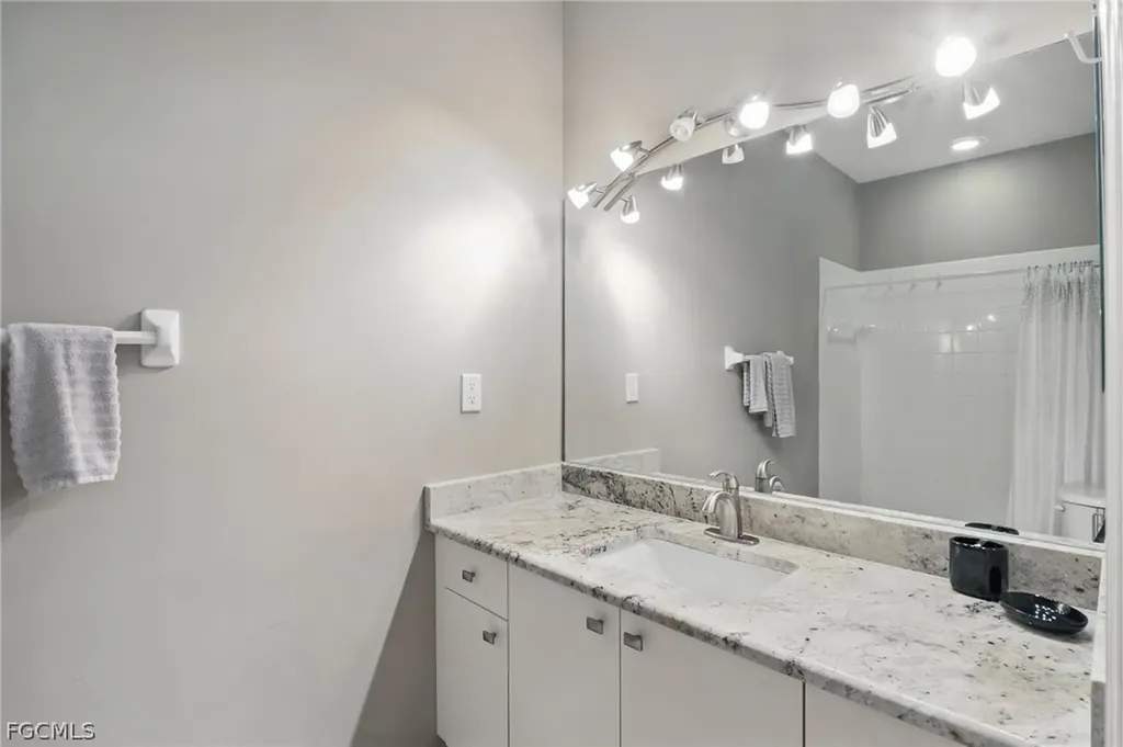 15430 Bellamar Circle Fort Myers FL 33908