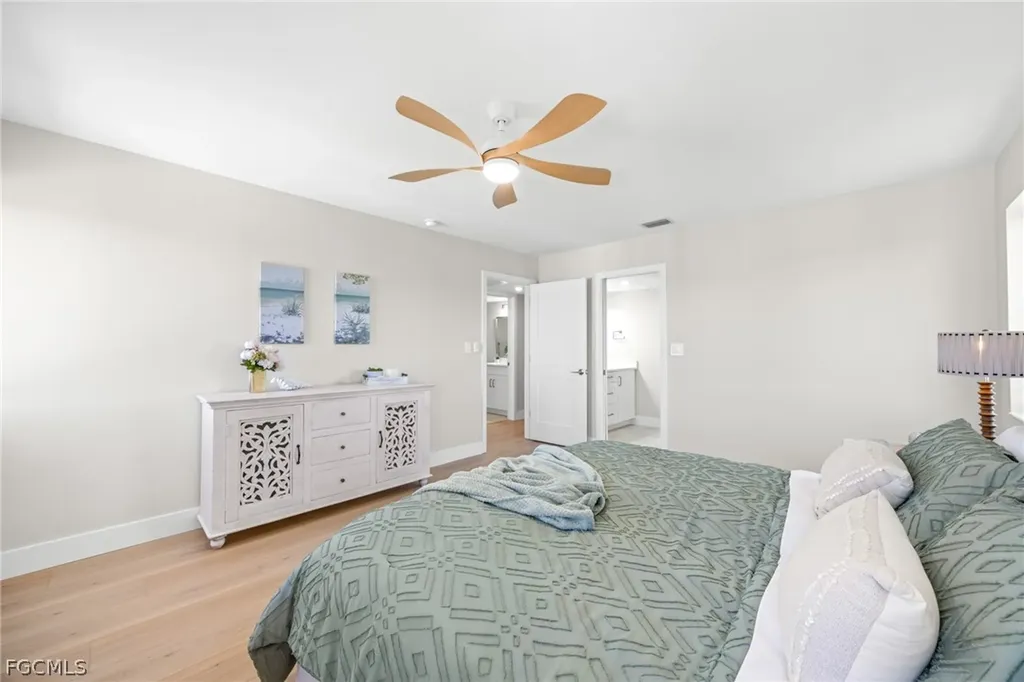 1341 Middle Gulf Drive Sanibel FL 33957