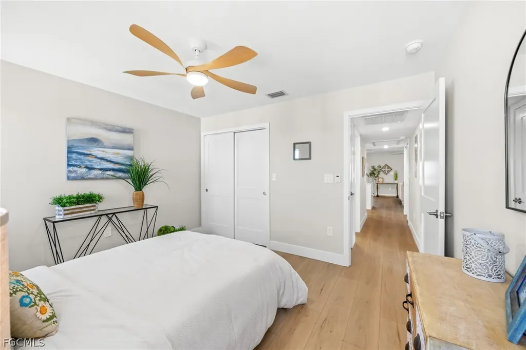 1341 Middle Gulf Drive Sanibel FL 33957